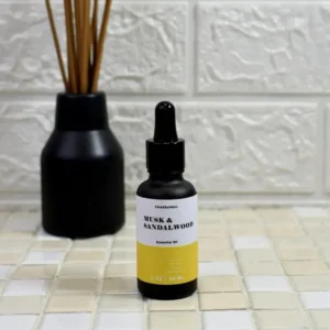 اسنشال اویل مشک و صندل ۳۰ میل (Essential Oil Musk & Sandalwood) وارداتی
